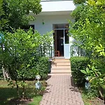 A-vila 3* Golem (Tirana)