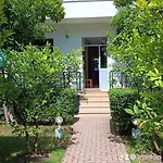 Konukevi A-vila 3*