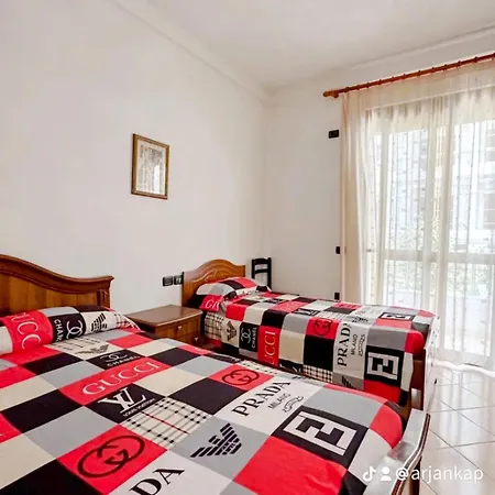 A-vila Голем