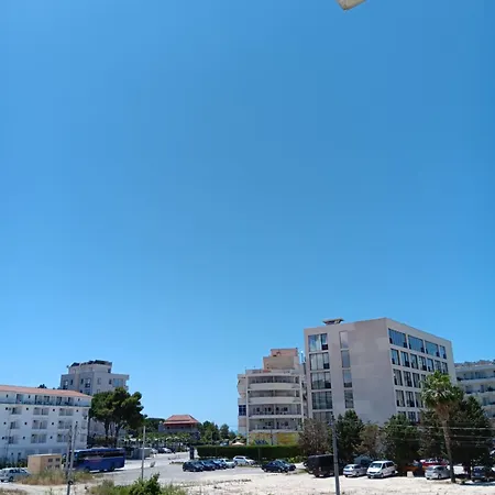 A-vila גולם
