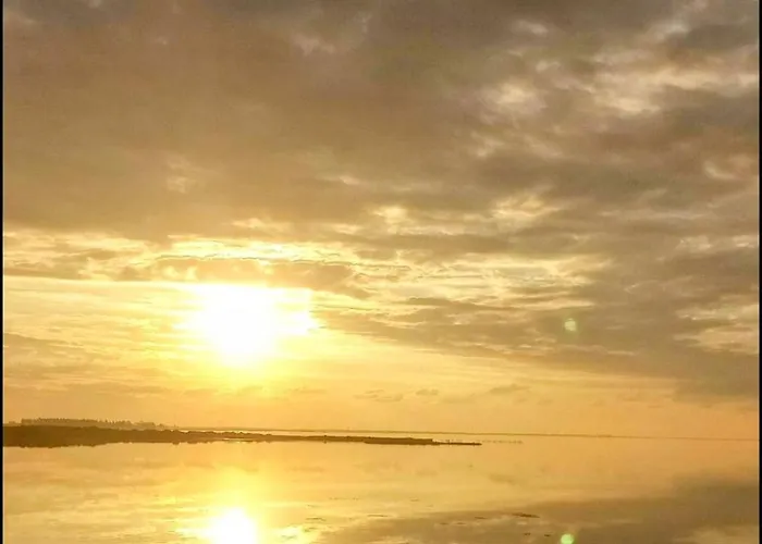 A-vila * Golem (Tirana)