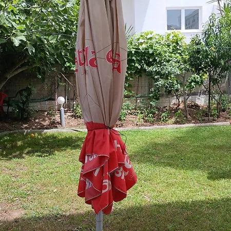 Guest house A-vila Golem (Tirana)