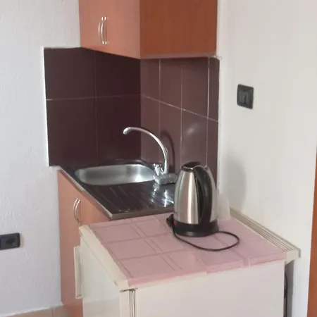 A-vila 3* Golem